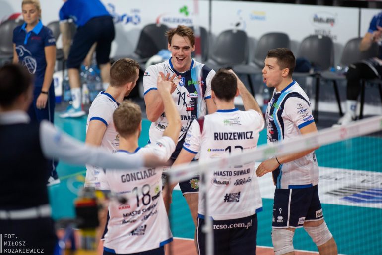 Boże Narodzenie: Ślepsk Malow Suwałki pokonuje MKS Będzin 3:1